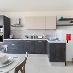 Brand New 3bdr 2 Bth H7 公寓 圣保罗湾城