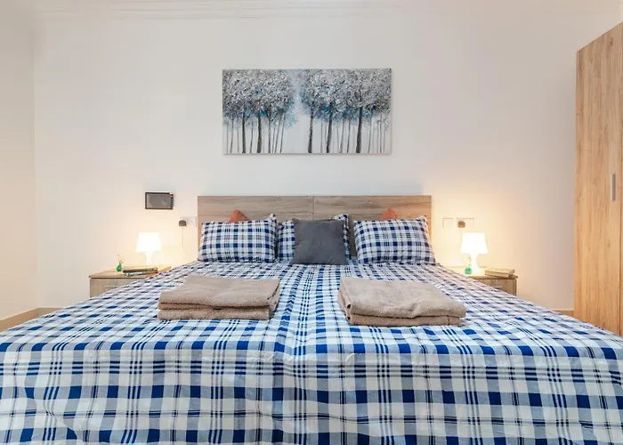 Brand New 3bdr 2 Bth H7 Daire *