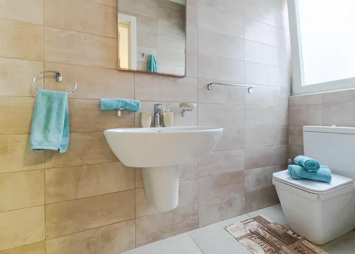 Apartment Brand New 3bdr 2 Bth H7