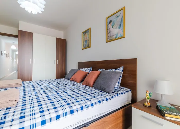 Brand New 3bdr 2 Bth H7